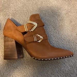 Gianni Bini leather booties